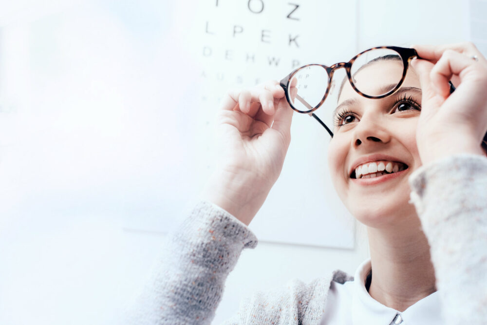 Finding The Right Eyeglass Lenses For Your Unique Vision Needs